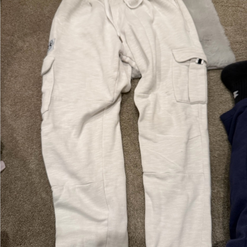 Under Armour sweats men